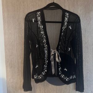 NEW YORK & COMPANY Sheer Black Tie-Front Camisole/Size M